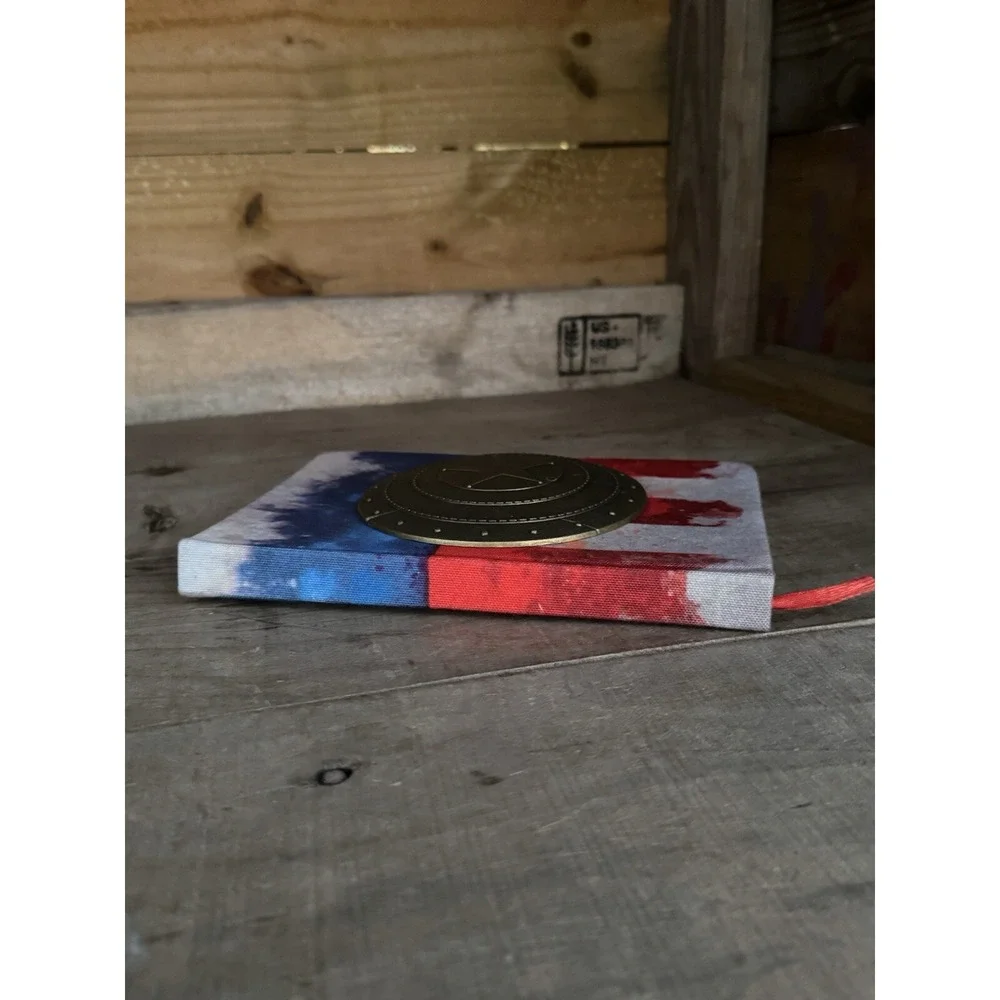 ~NEW~Marvel Captain‎ America 3D Shield Premium Notebook Journal Sketchbook